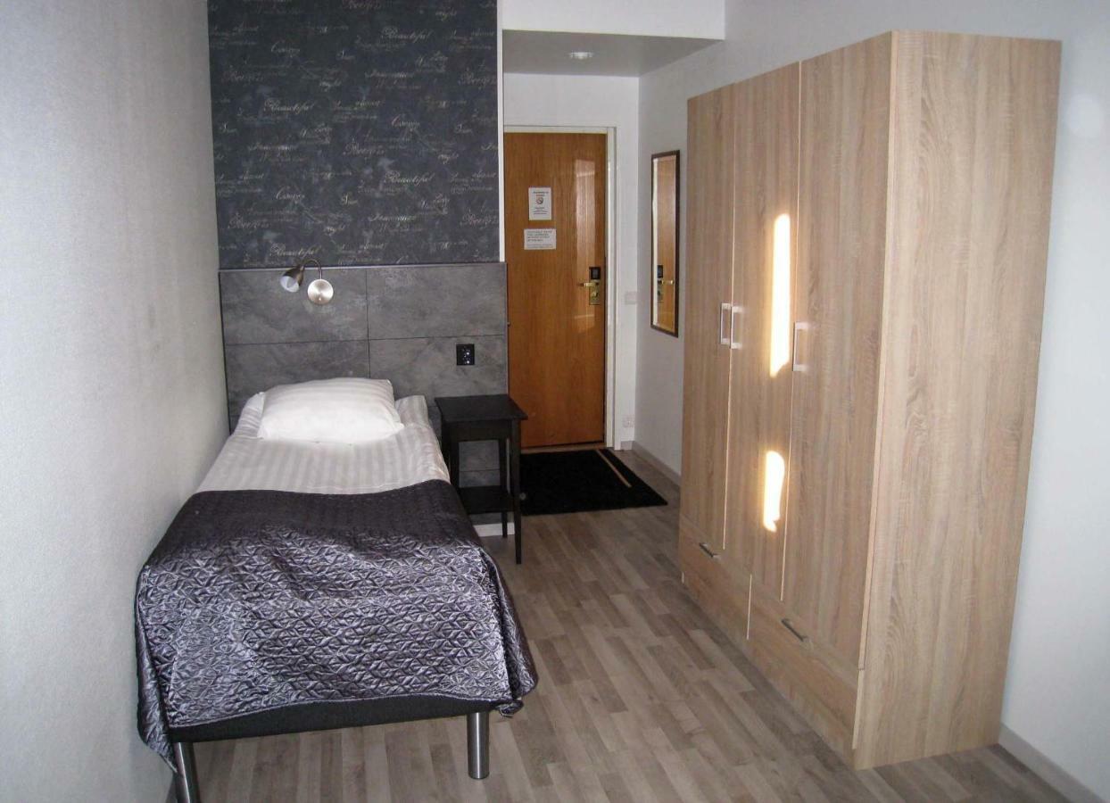 Hotelli Marilyn Harjavalta Exterior foto